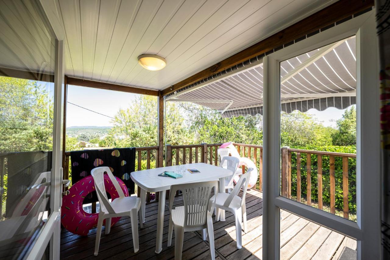 Charmant camping Familiale 3 Etoiles vue 360 plage piscine à débordement empl XXL Labeaume Exterior foto
